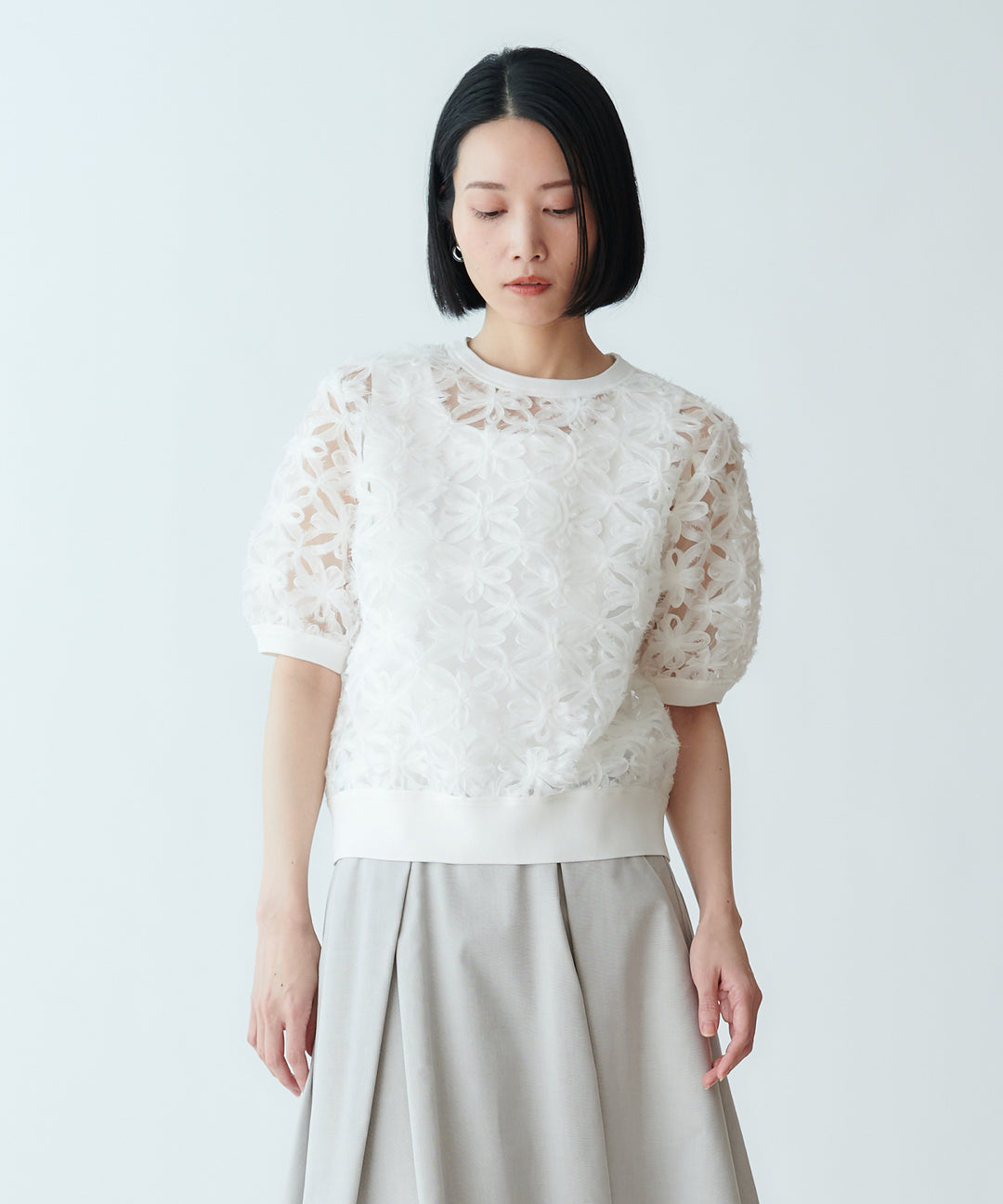 モデル H：165cm / 38 /ホワイト