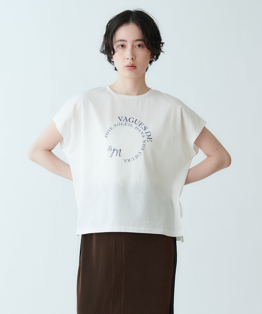 モデル H：165cm / 38 /ホワイト