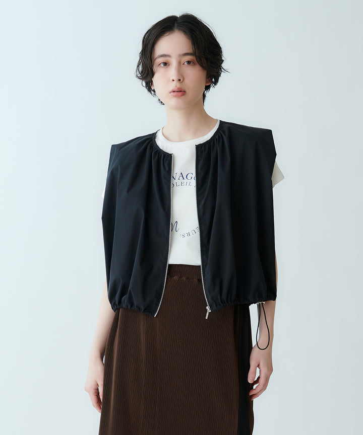 裾ドロストノースリーブZIPジレ