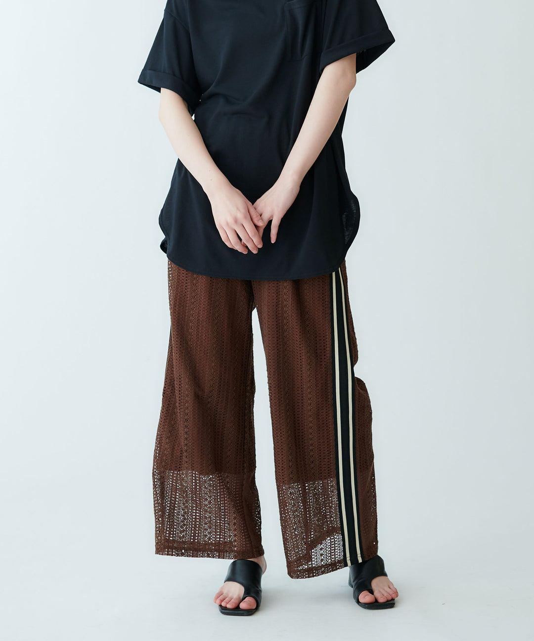 サイドラインレースワイドパンツ