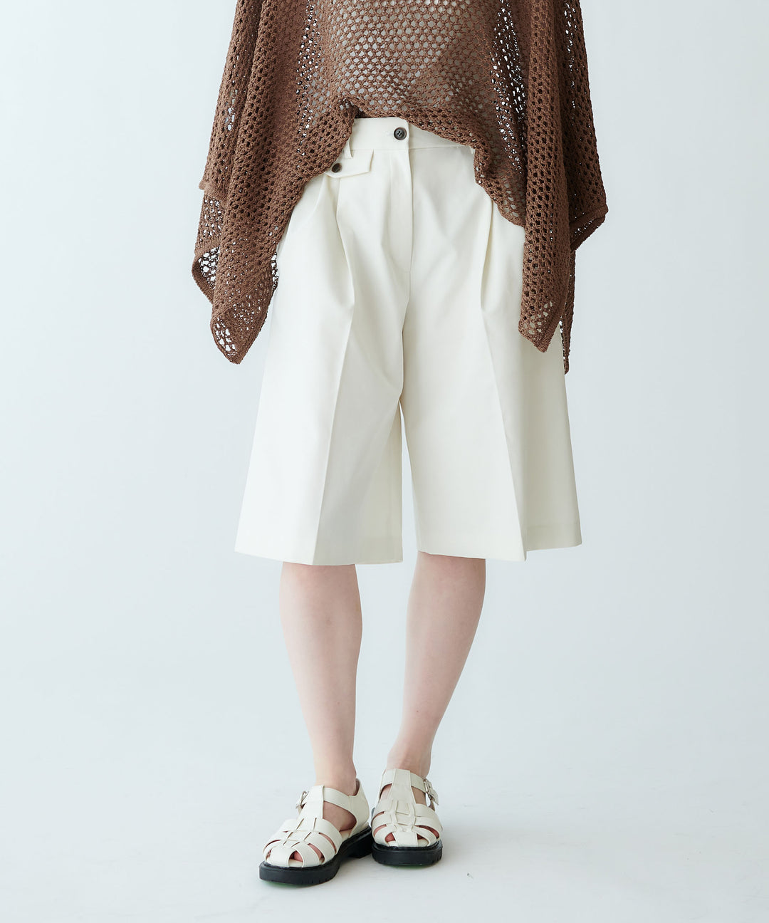 モデル H：165cm / 38 /ホワイト