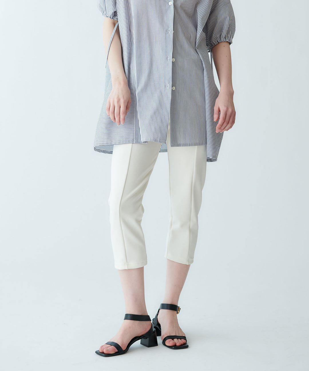 モデル H：165cm / 38 /ホワイト