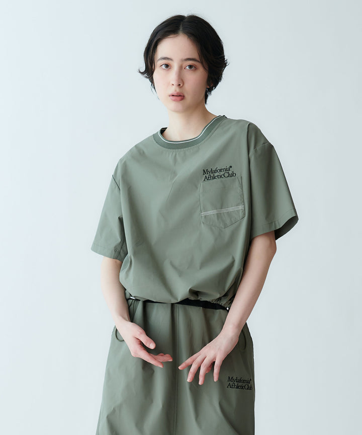 ドロストデザイン刺繍ブラウス