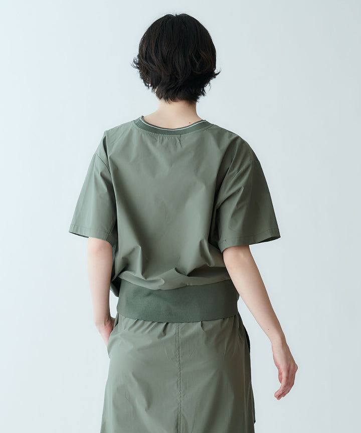 ドロストデザイン刺繍ブラウス