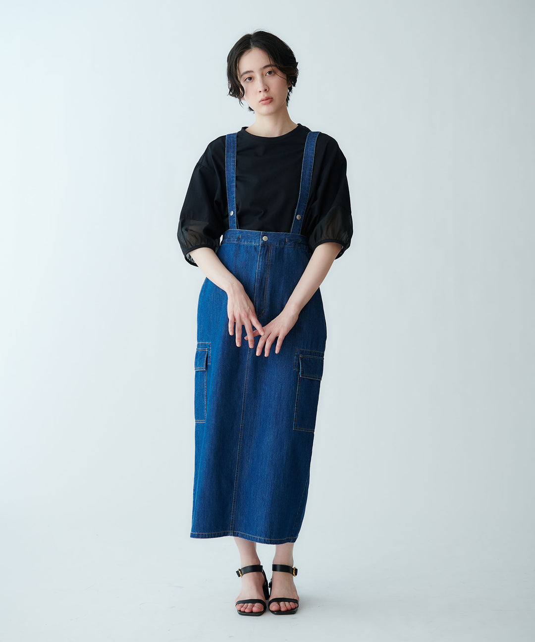 サスペンダー付きデニムスカート