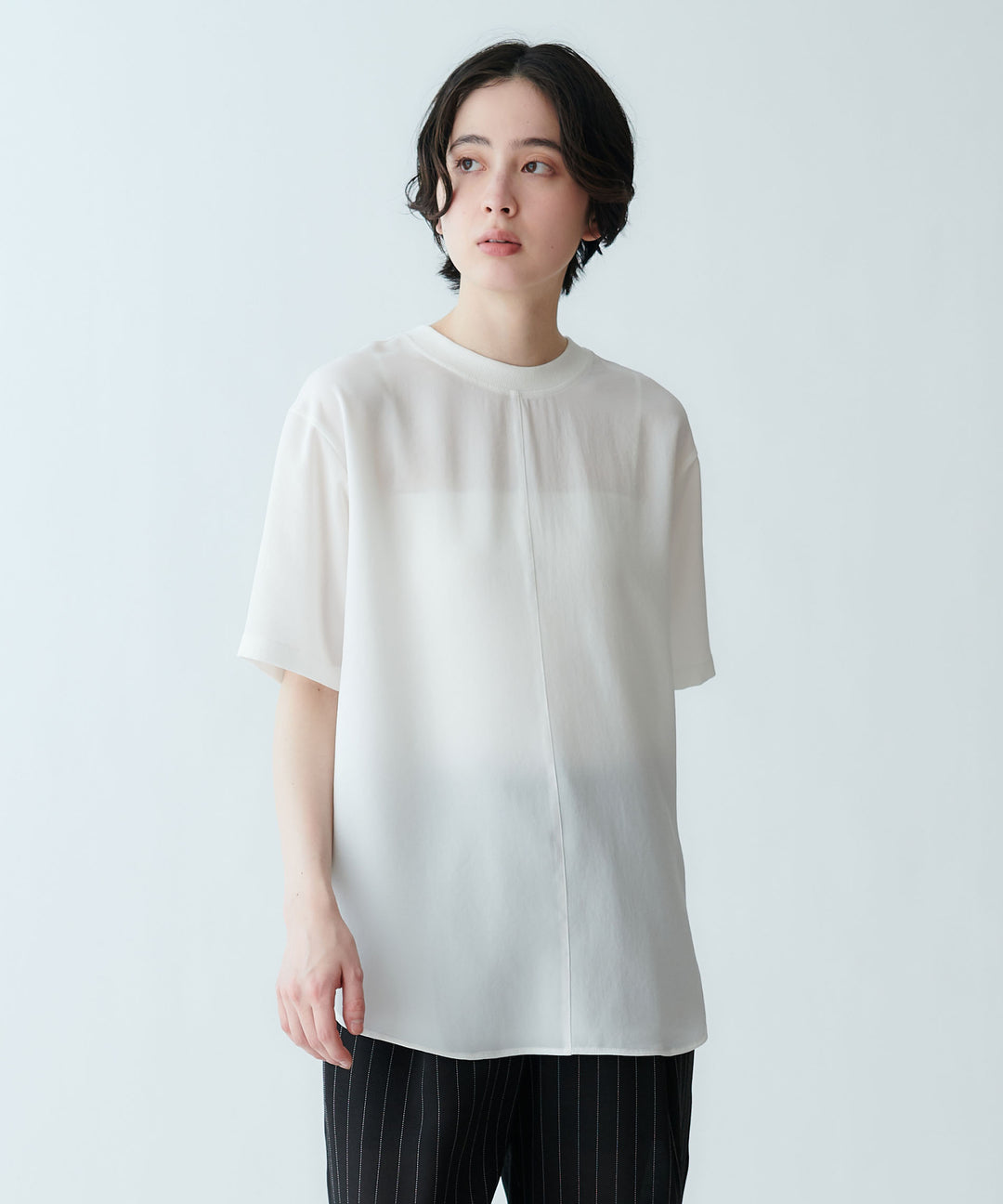 モデル H：165cm / 38 /ホワイト
