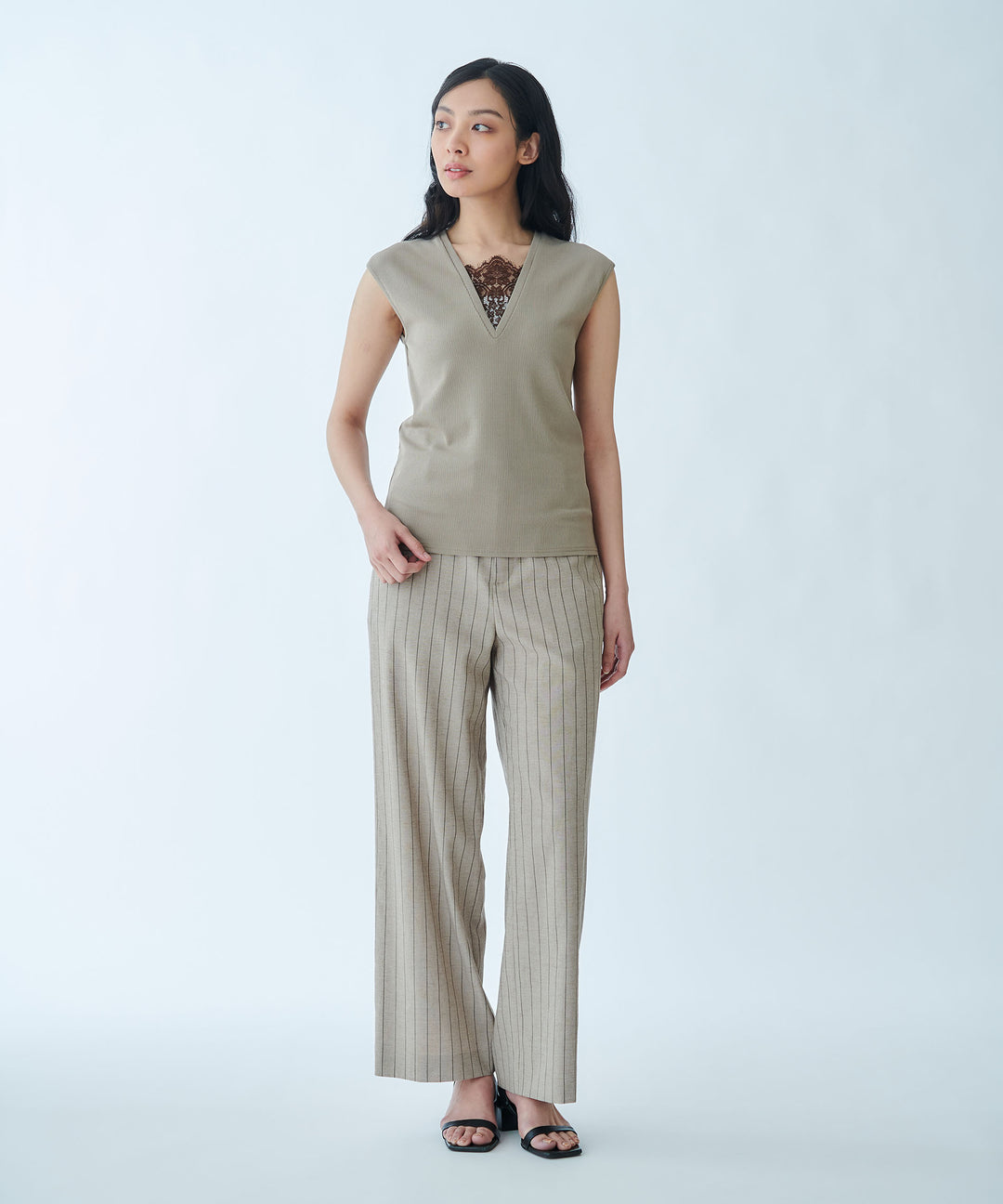 Mixed Material V-Neck Pullover