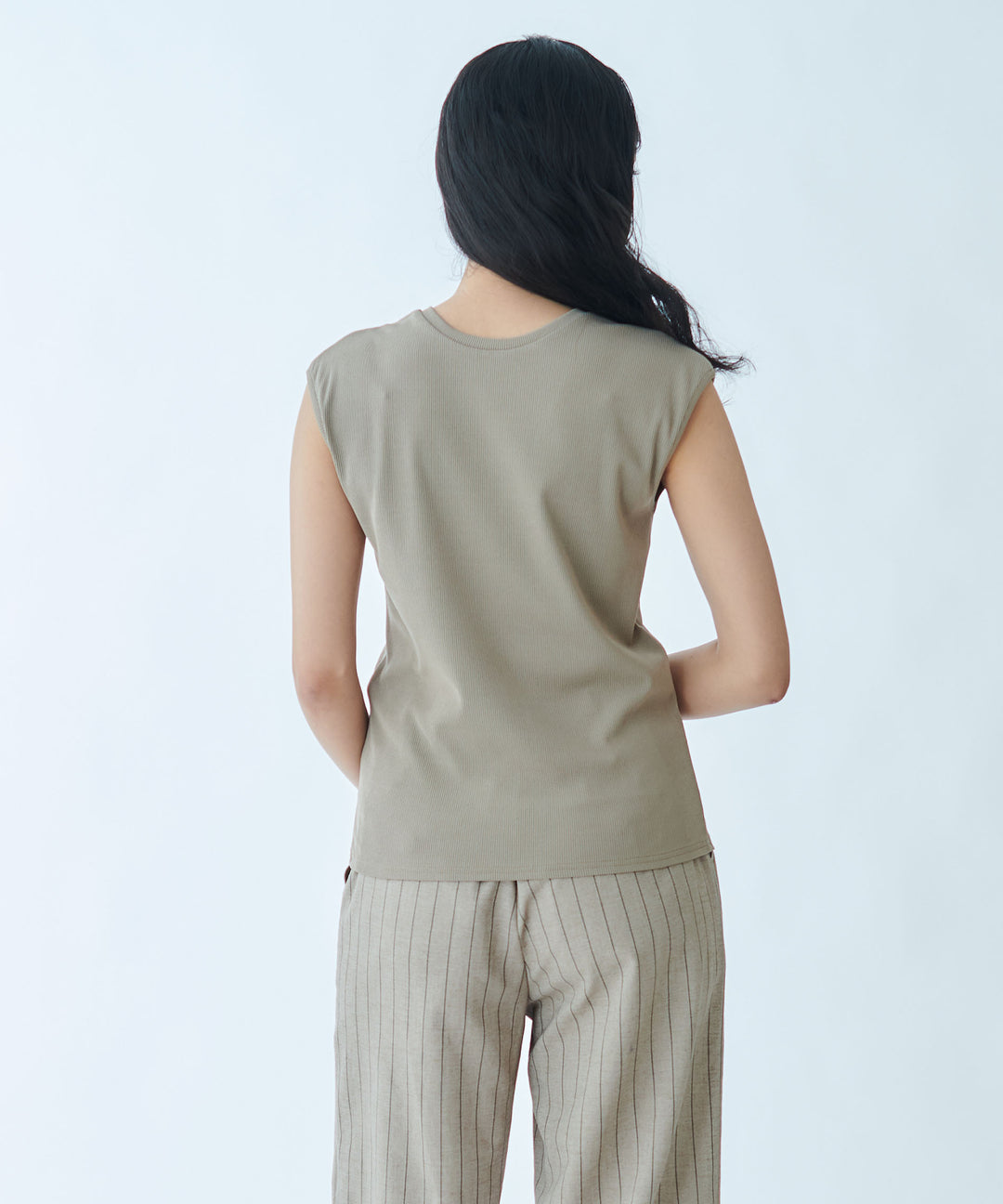 Mixed Material V-Neck Pullover