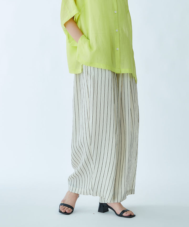 Tuck Gather Wide Pants