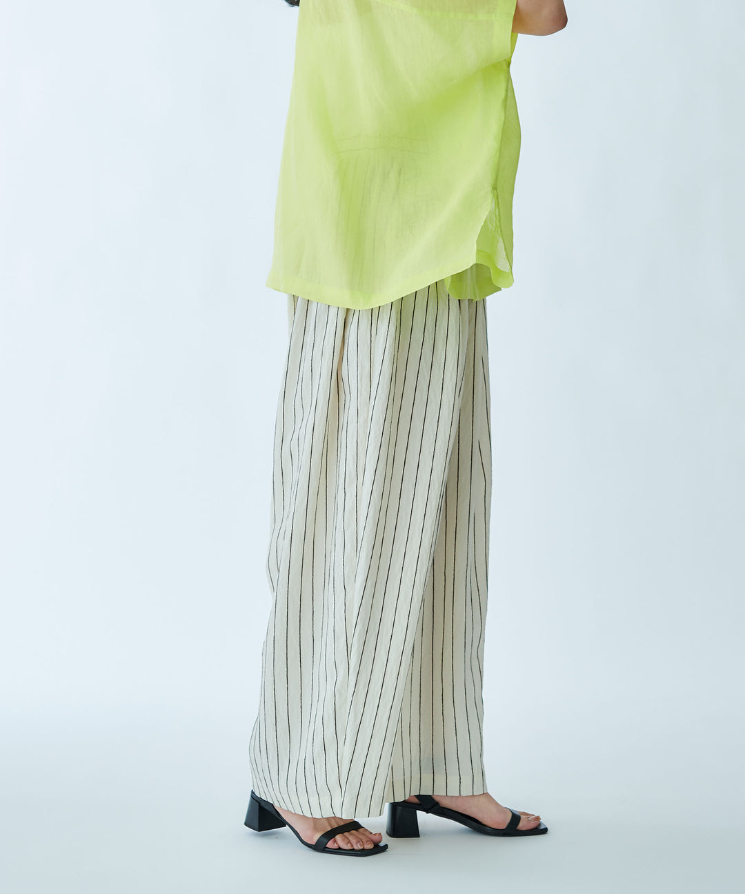 Tuck Gather Wide Pants