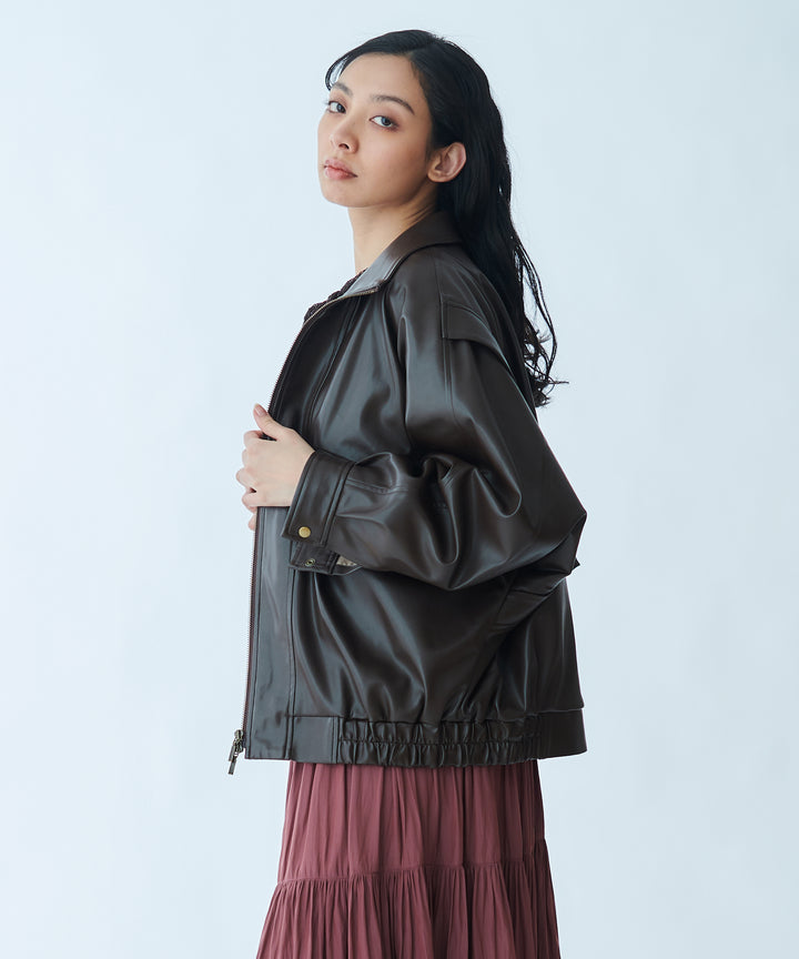 宽松版型仿皮夹克