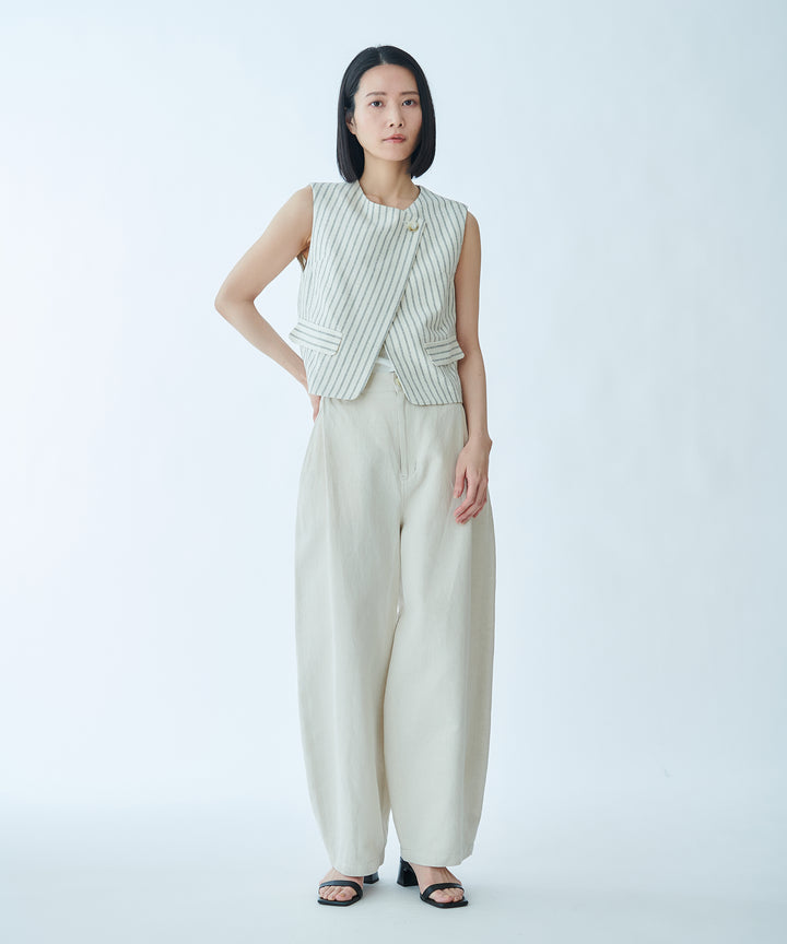 カーブシルエットデニムパンツ