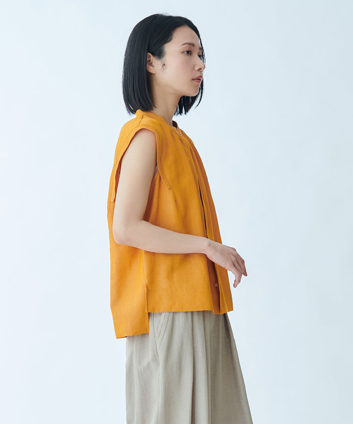 Sleeveless Crew Neck Blouse