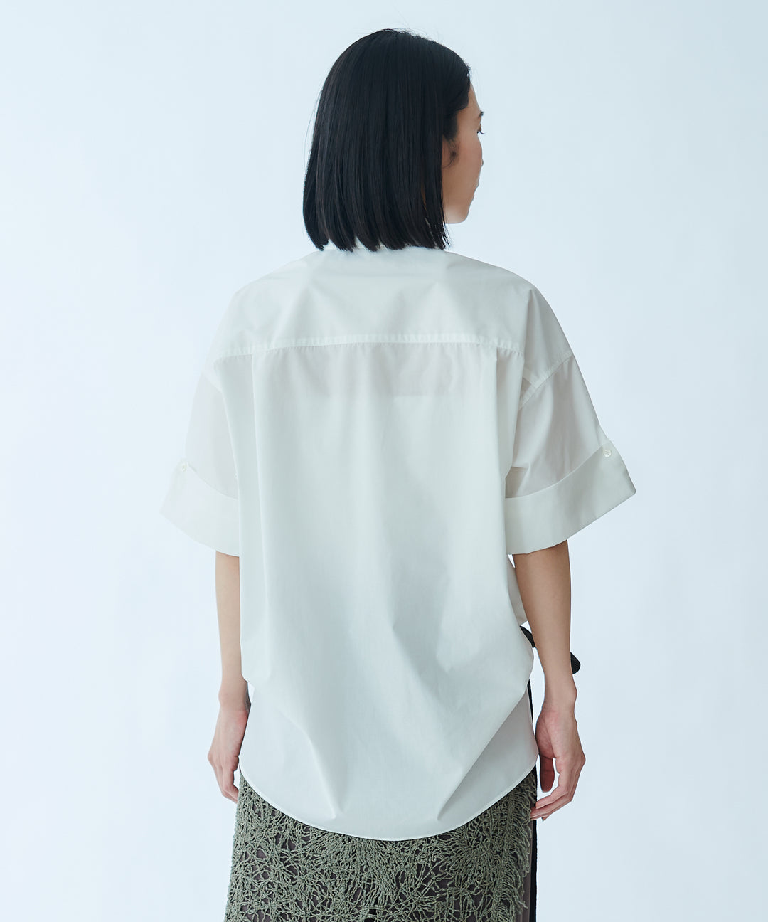 イニシャル刺繍ハーフスリーブシャツ