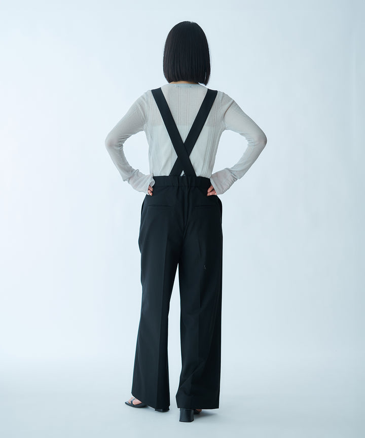 サスペンダー付きワイドストレートパンツ