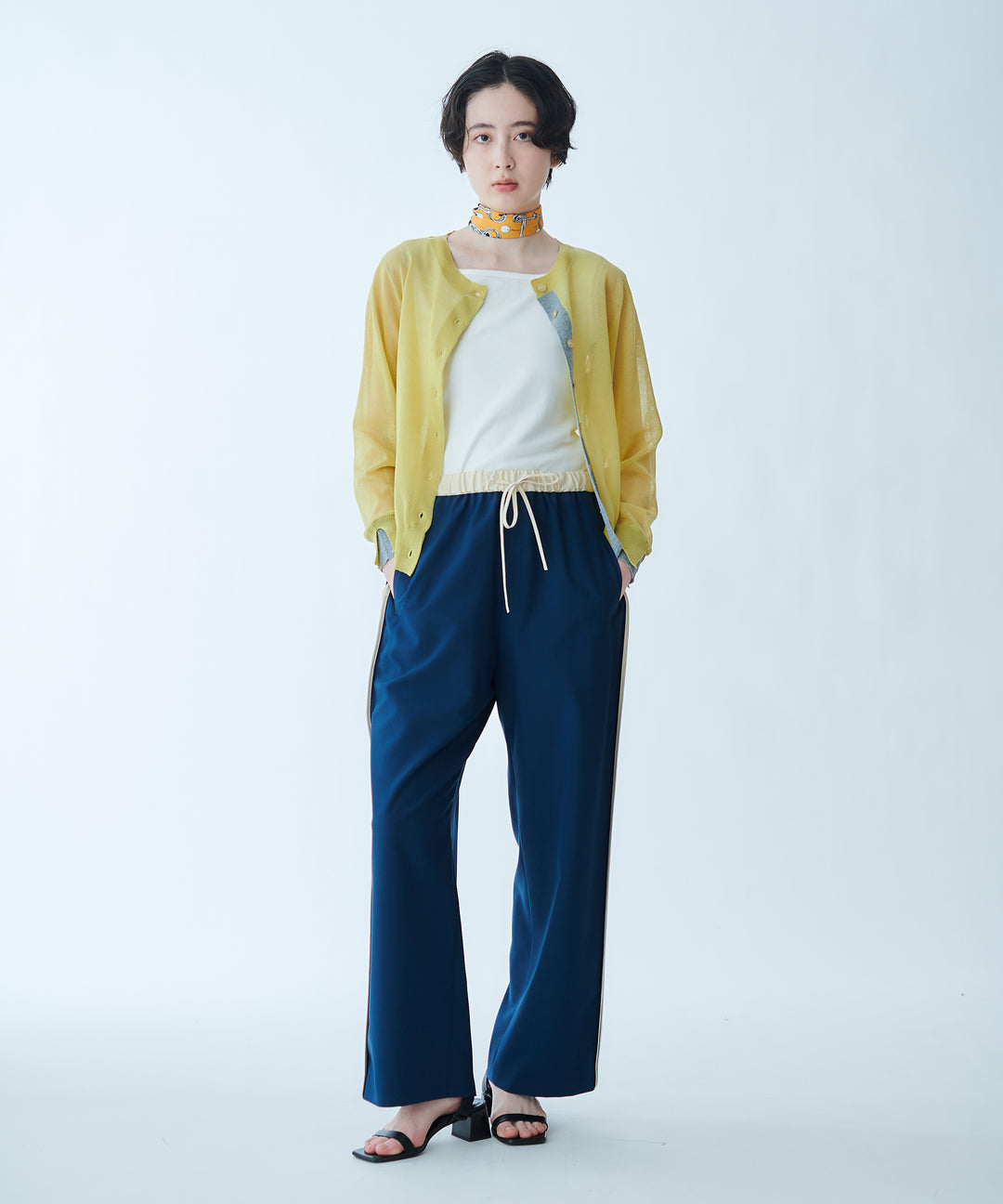 配色パイピングストレートパンツ