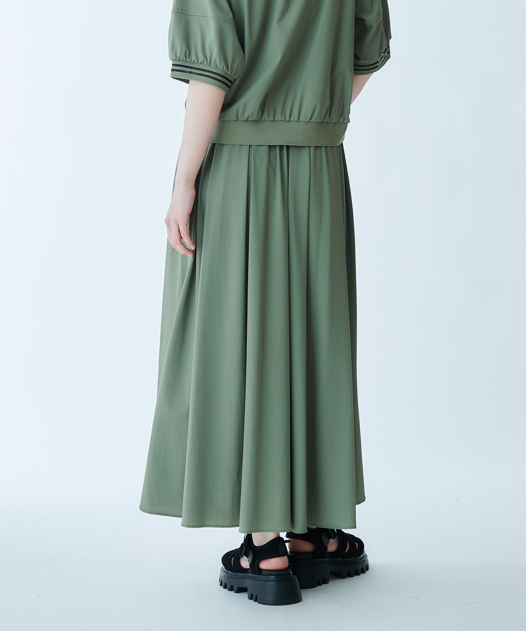 Color Scheme Pintuck Skirt