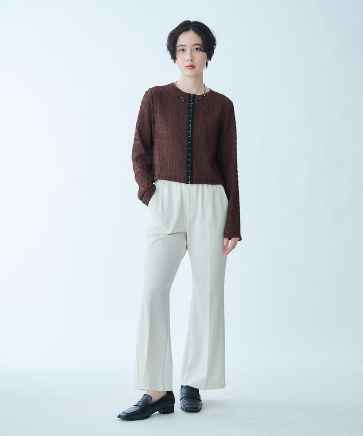 センタープレスフレアパンツ
