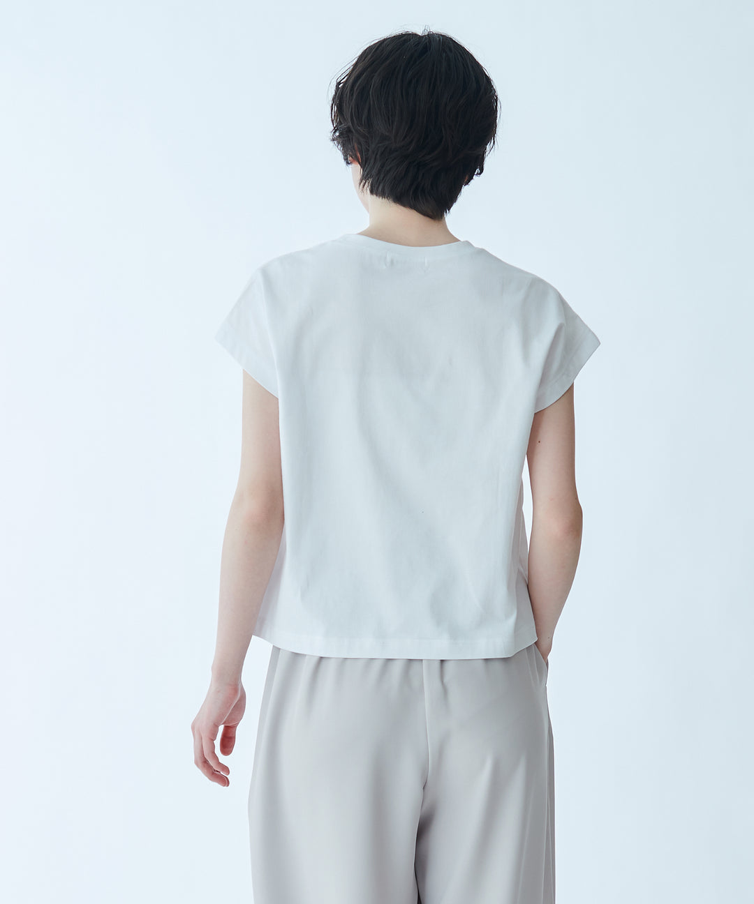 ハート刺繍メッセージロゴTシャツ