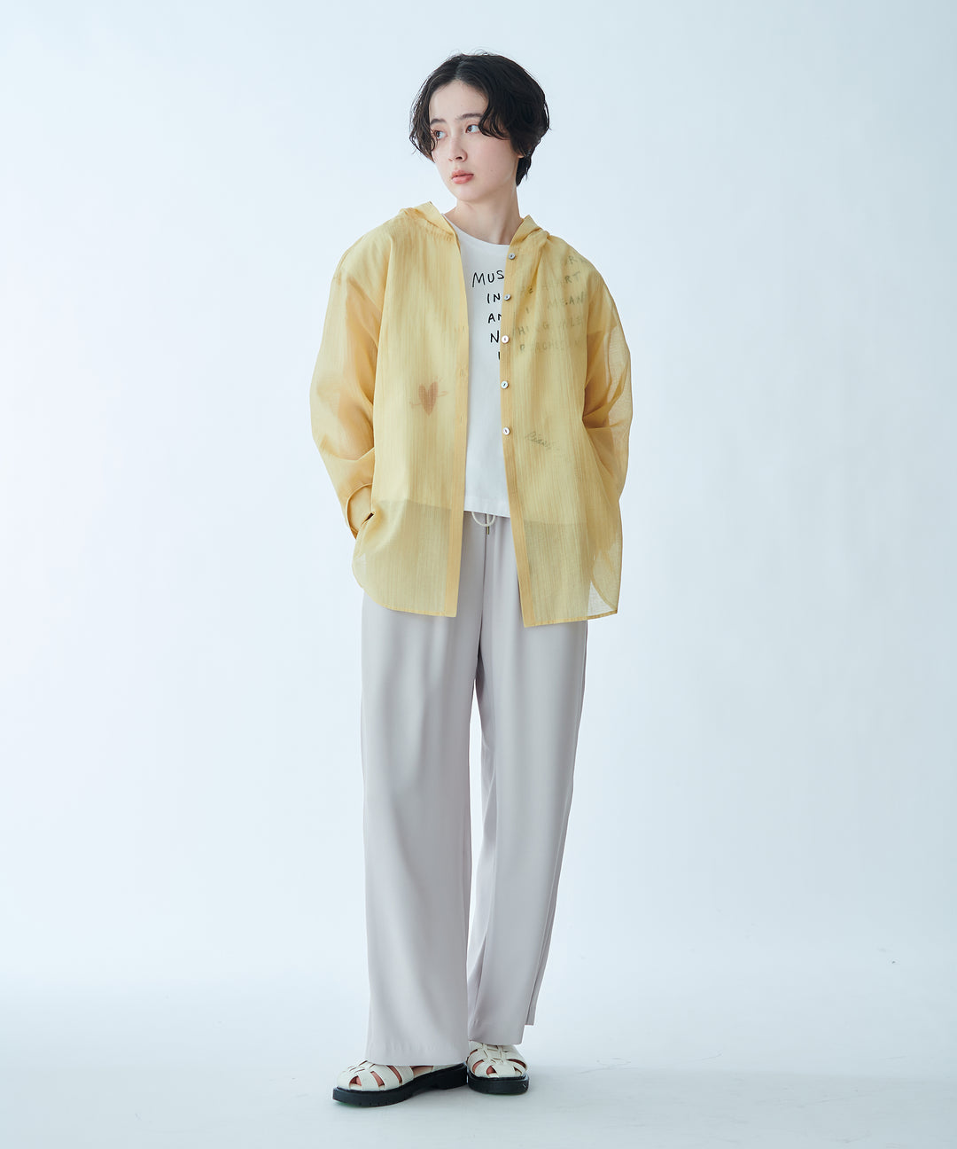 ハート刺繍メッセージロゴTシャツ