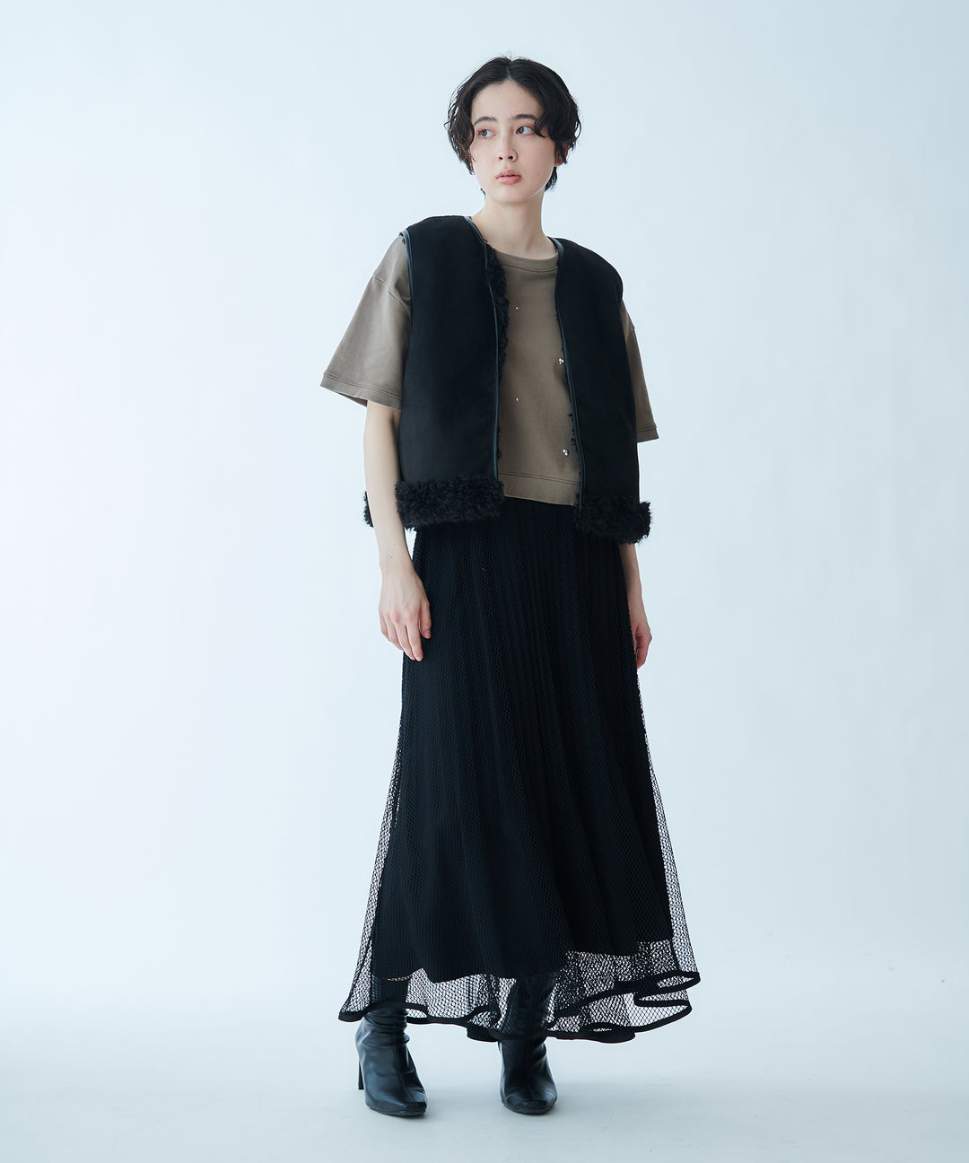 メッシュプリーツスカート
