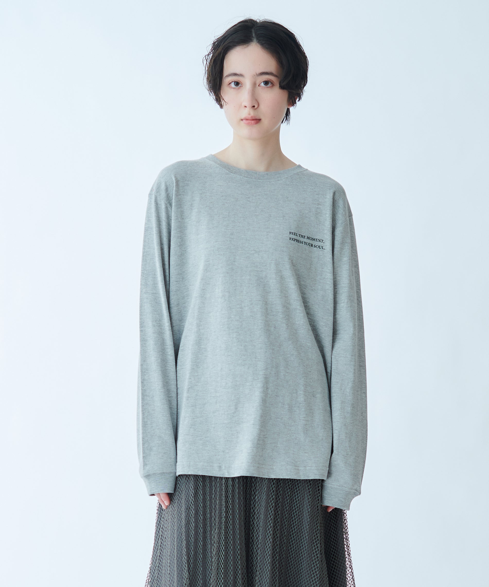 ロゴプリントロングスリーブTシャツ – FACE SANS FARD