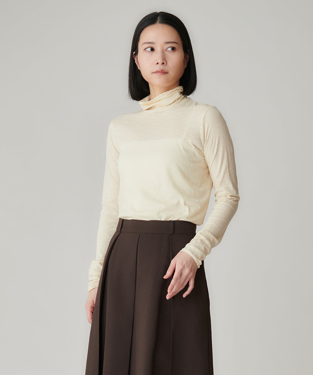 165cm / 38 / エクリュ