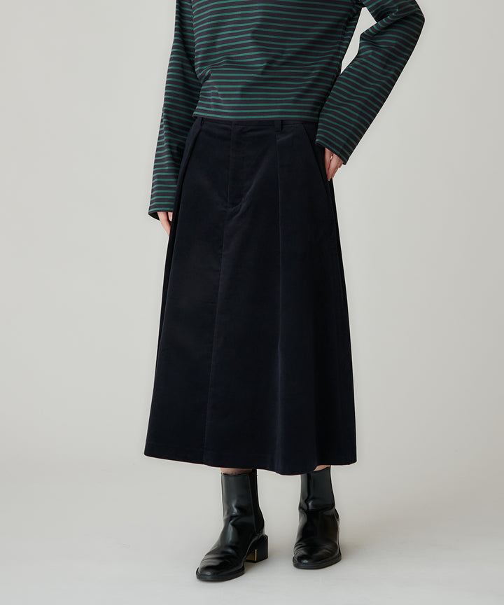 ストレッチチノタックスカート
