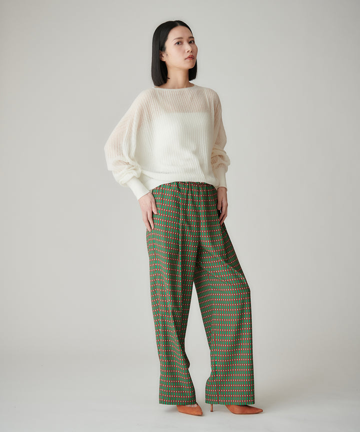 カシミヤブレンドシアーニット