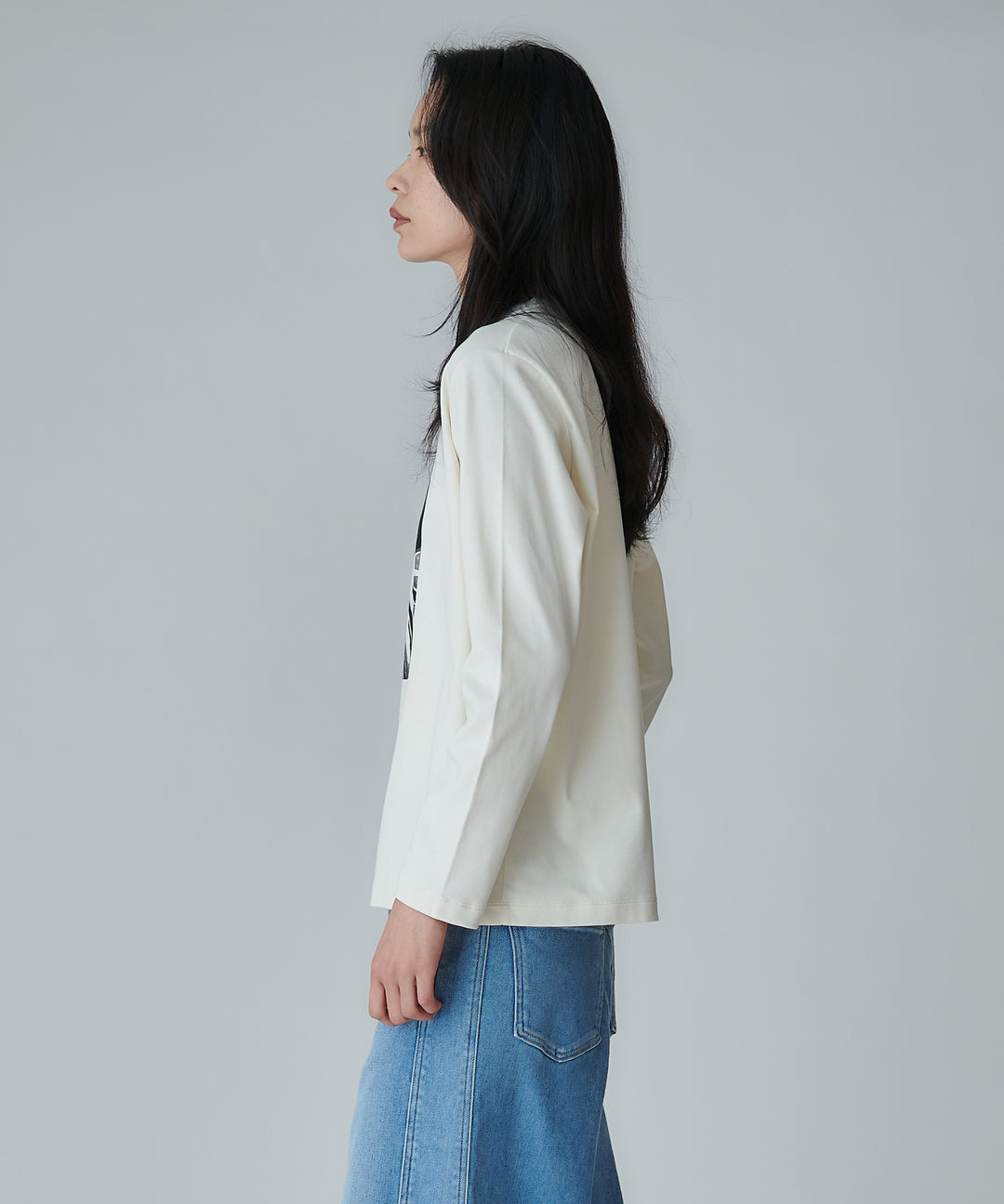 スムースコットングラフィックロングスリーブTシャツ