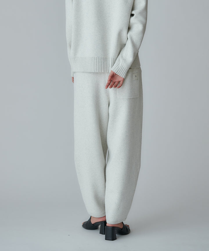ADDELMニットバレルパンツ