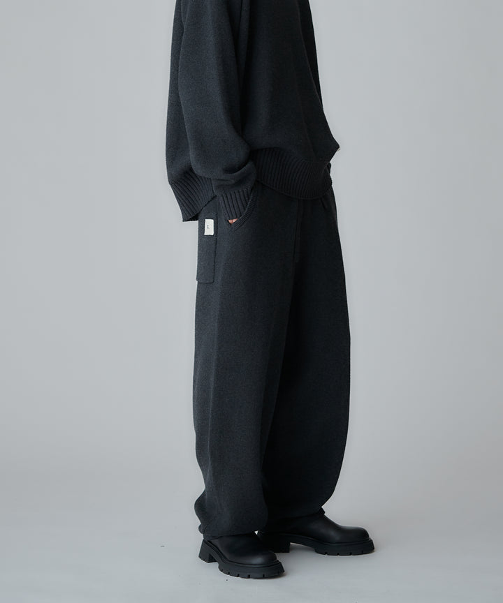 ADDELMニットバレルパンツ