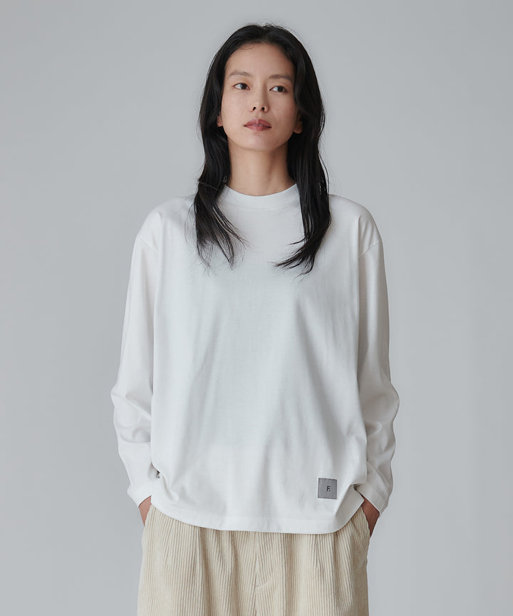 モデル H：175cm / 38 / ホワイト