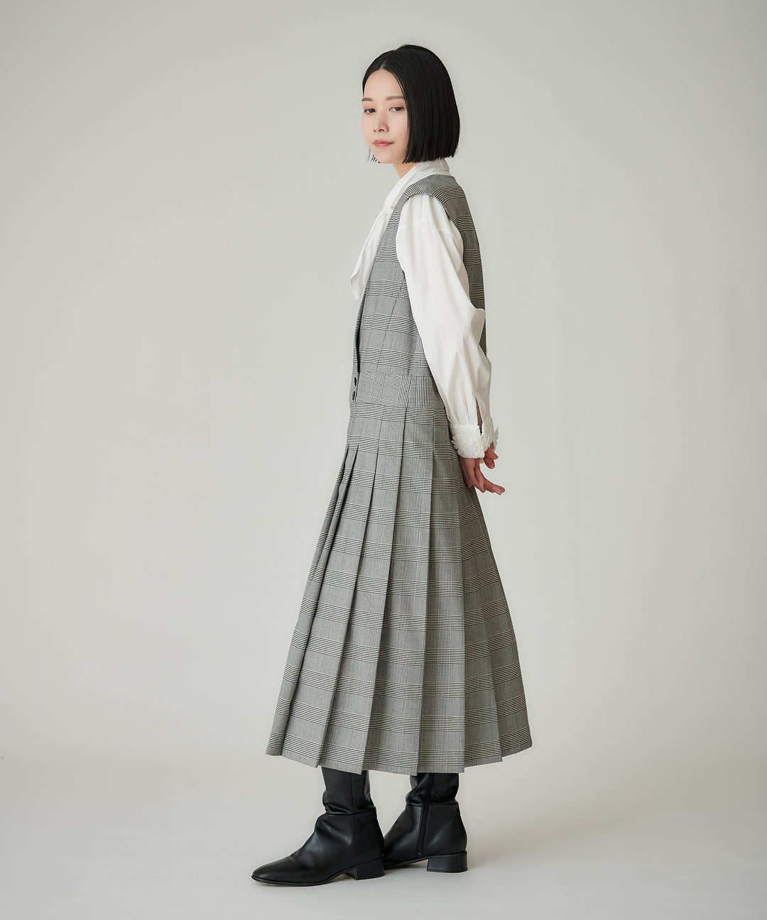 アシンメトリーデザインワンピース
