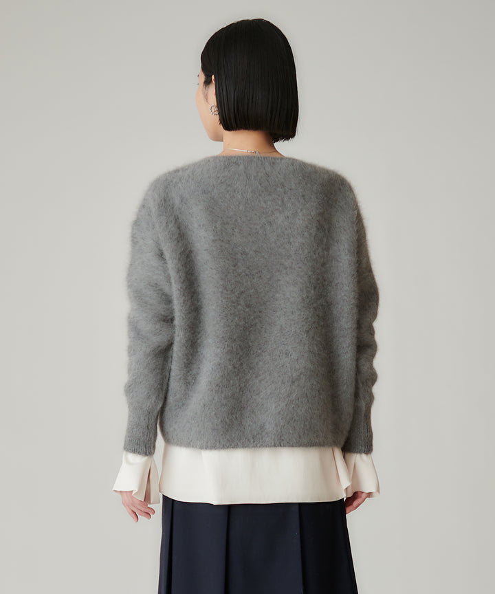 フォックスカシミヤVネックニット
