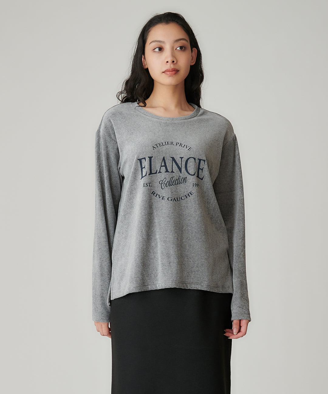 ベロアロゴプリントロングスリーブTシャツ