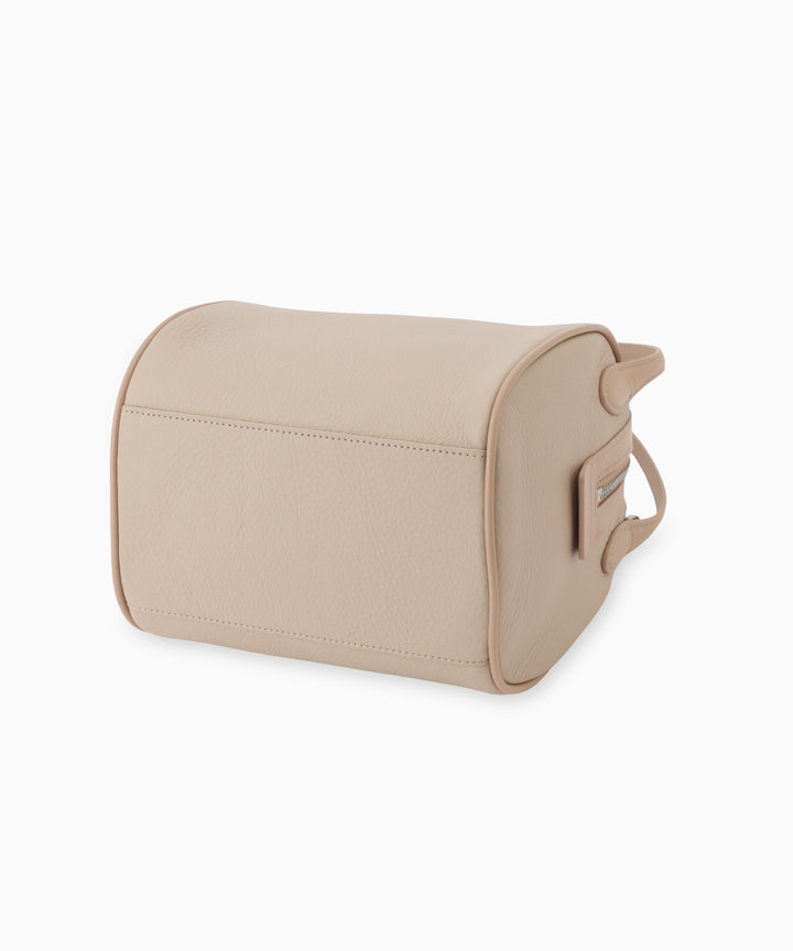 レザーボストンショルダーバッグ