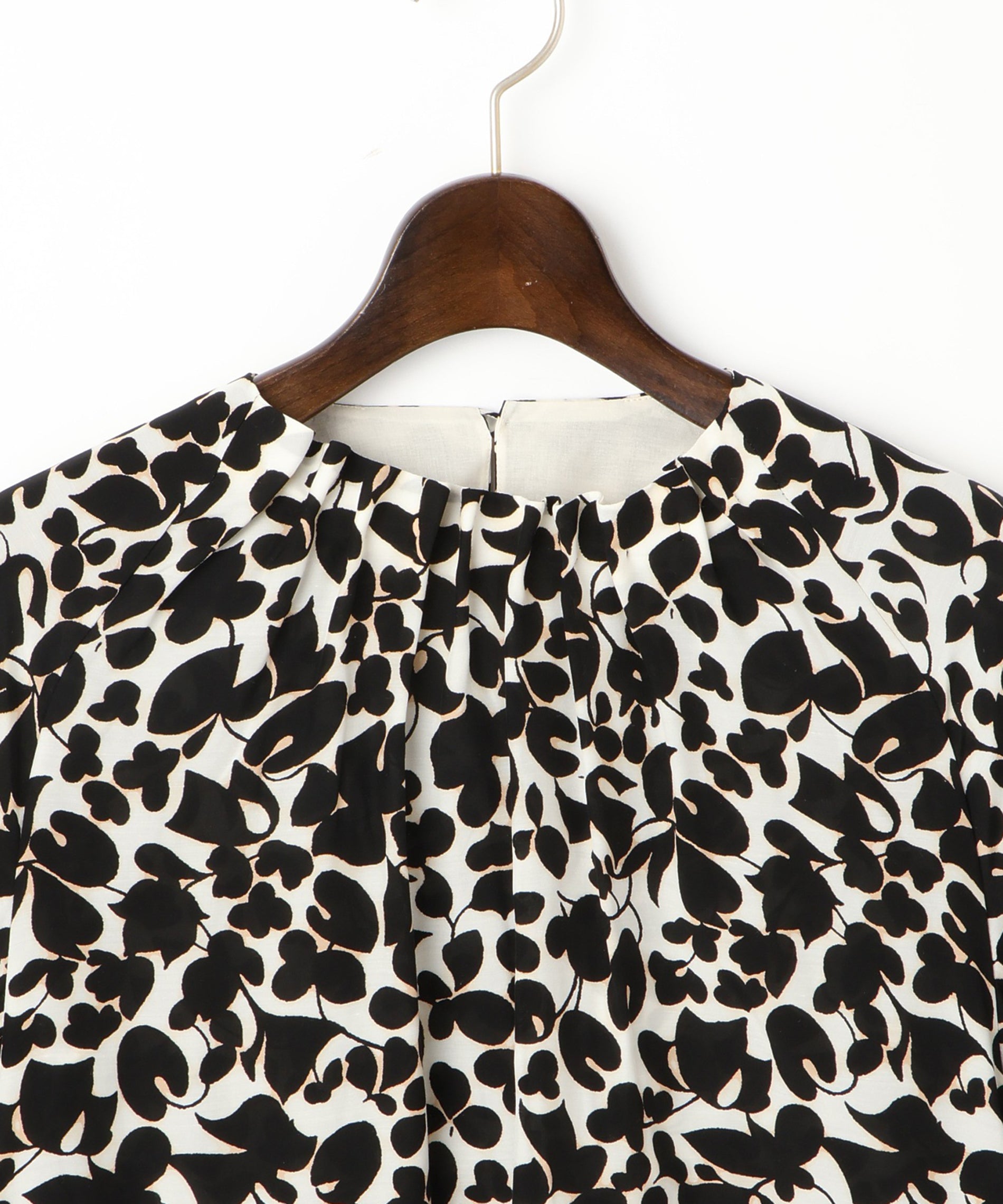 ラグランスリーブブラウス – FACE SANS FARD