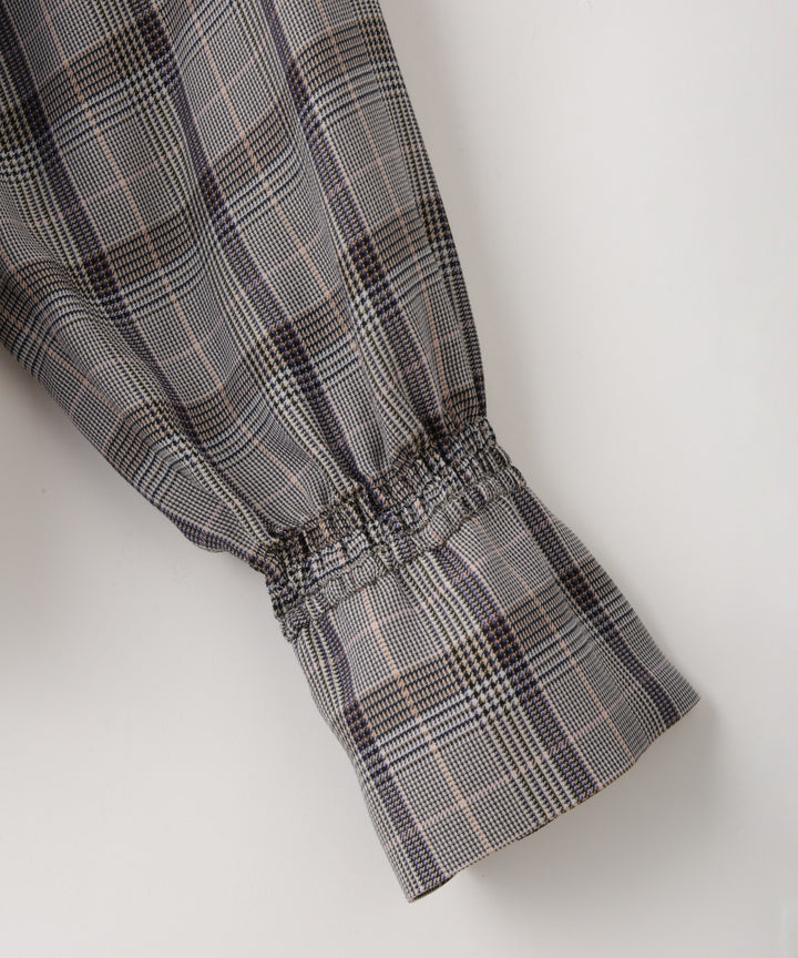 シャーリングブラウス