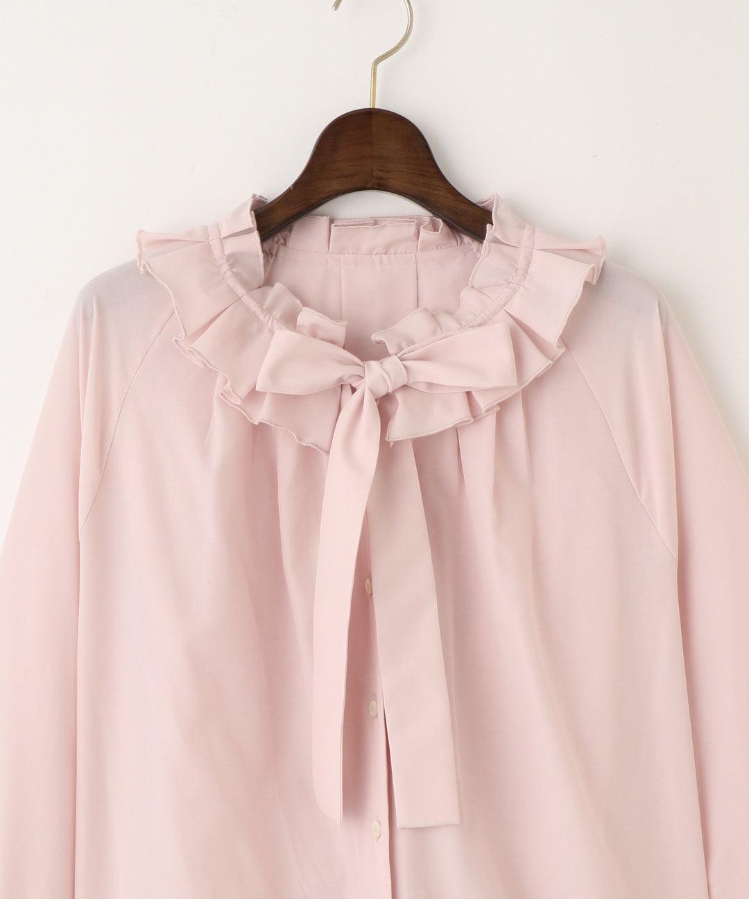フリルリボンブラウス