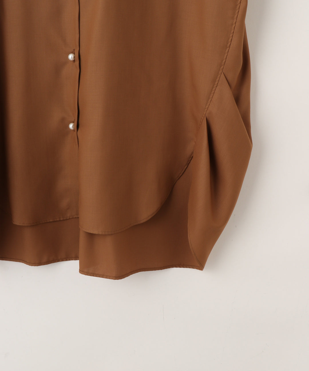 ピーチタッチブラウス