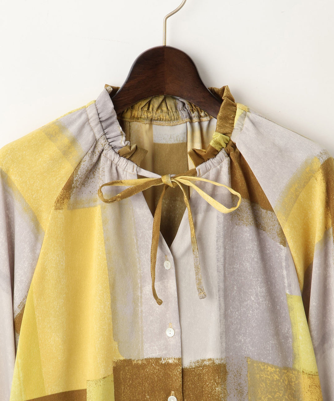 マイクロサテンレオパードアートブラウス