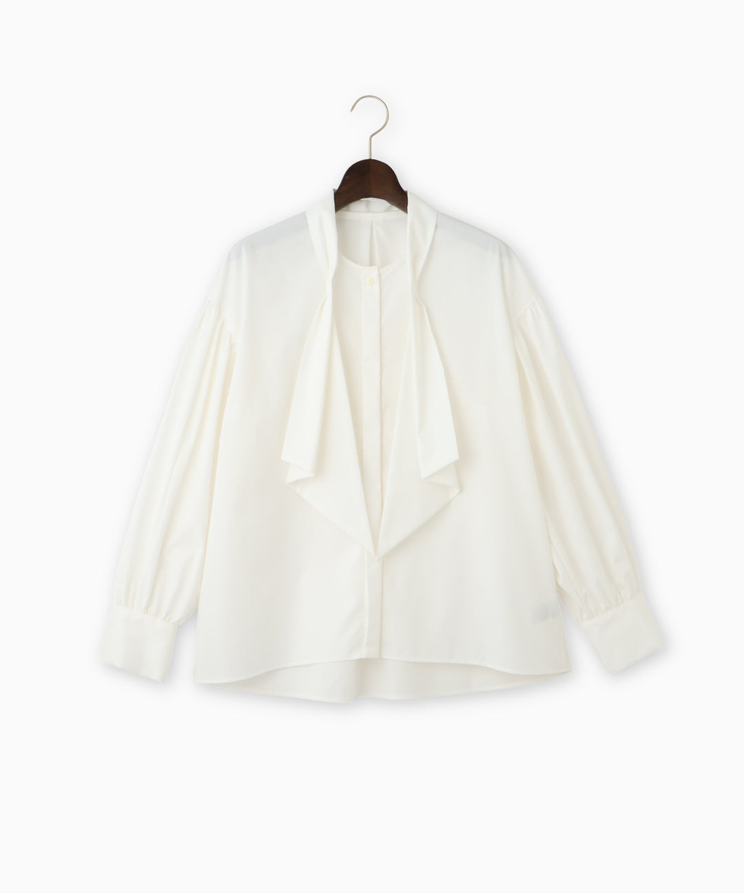 ボウタイブラウス