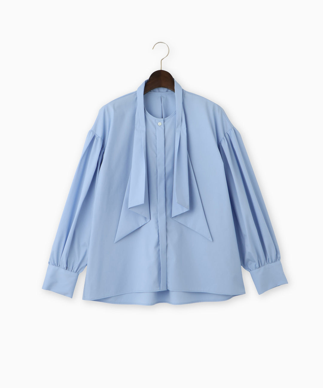 ボウタイブラウス