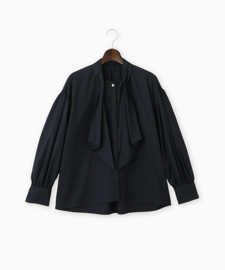 ボウタイブラウス