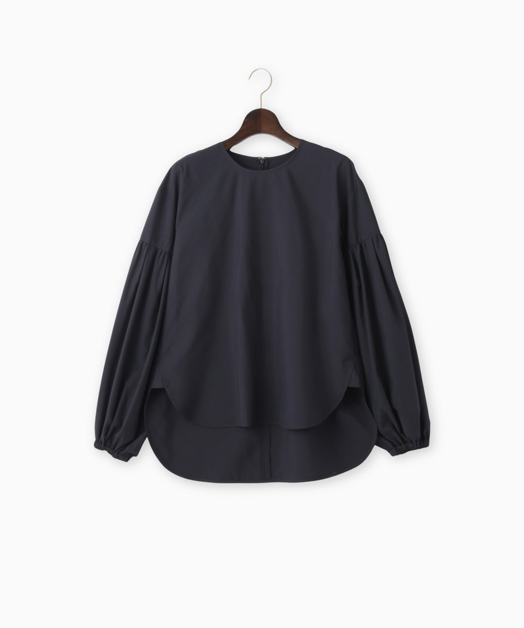 ボリュームスリーブタフタブラウス