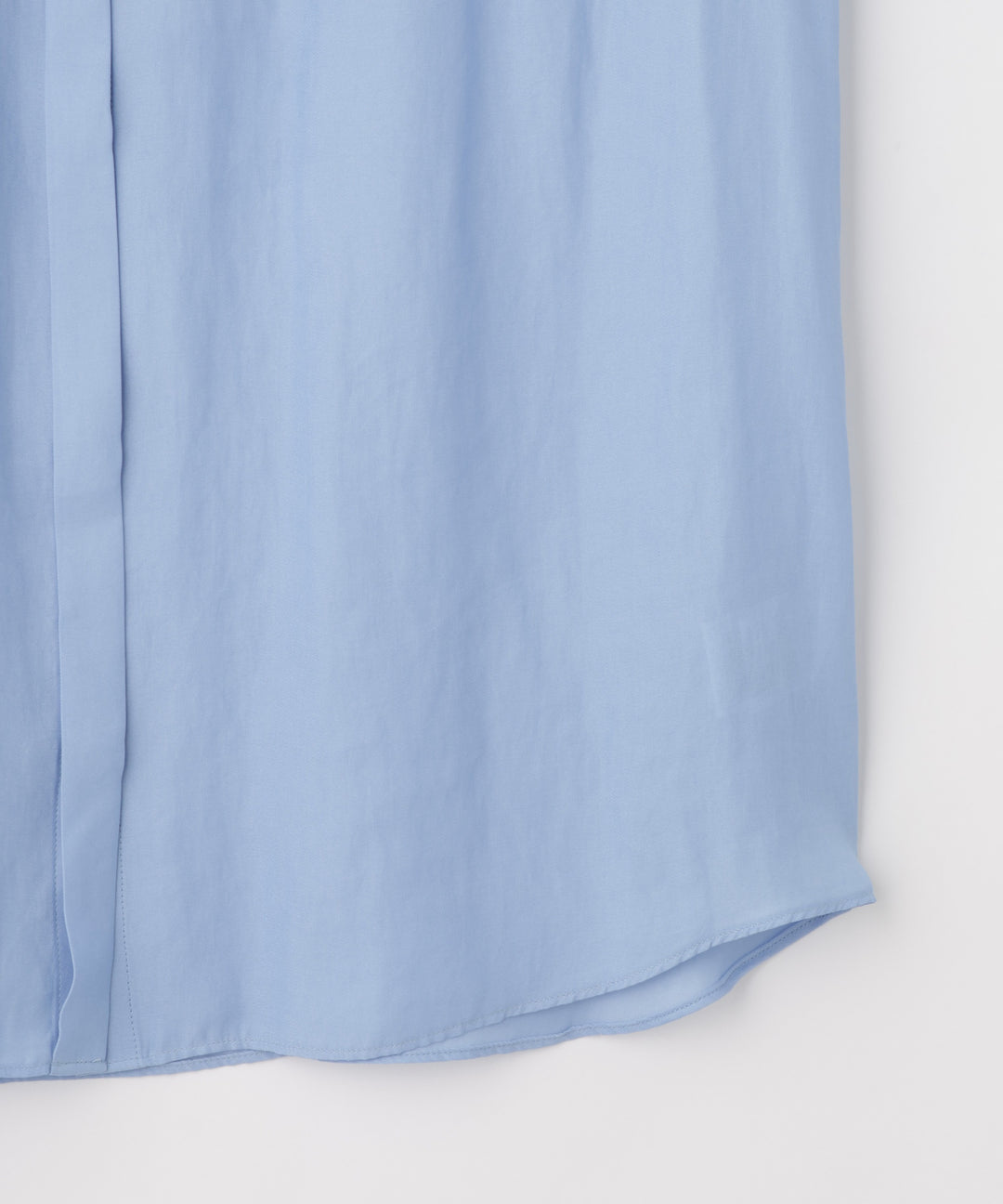 ボウタイブラウス