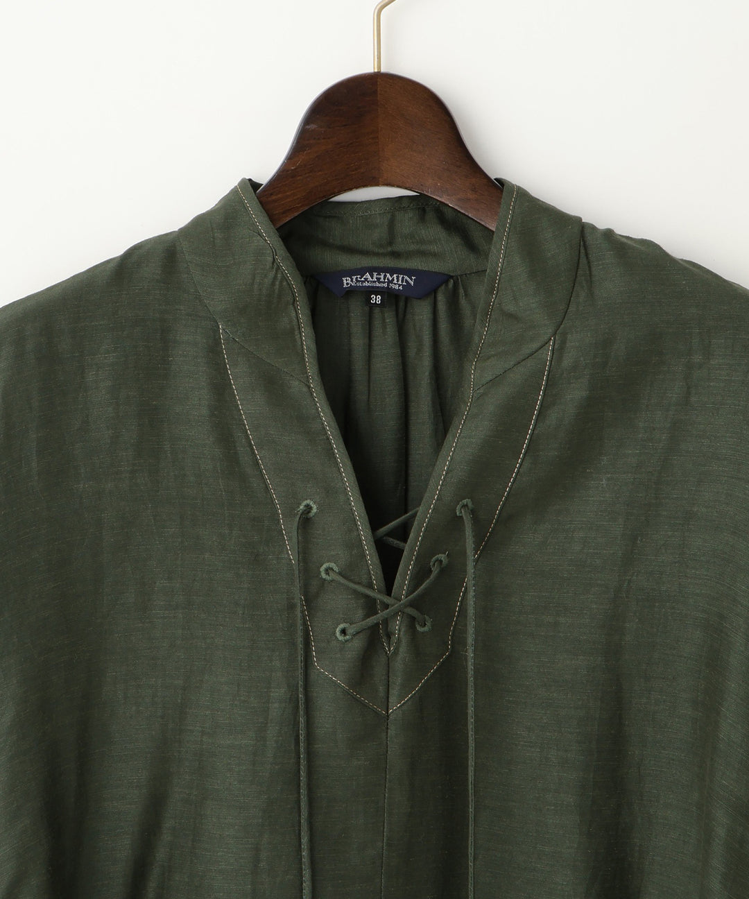 リネンレースアップブラウス