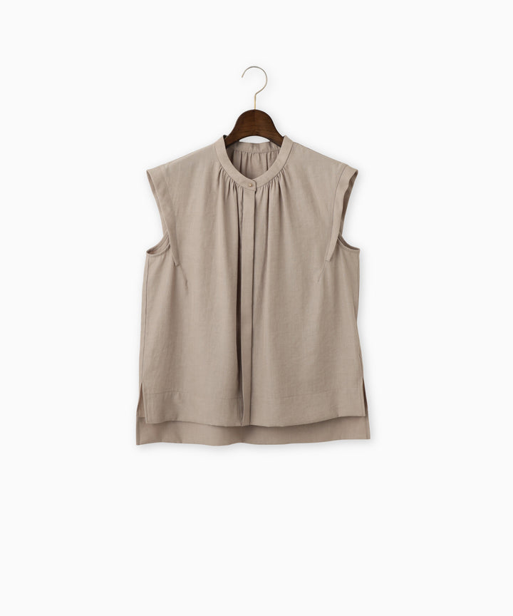 Sleeveless Crew Neck Blouse