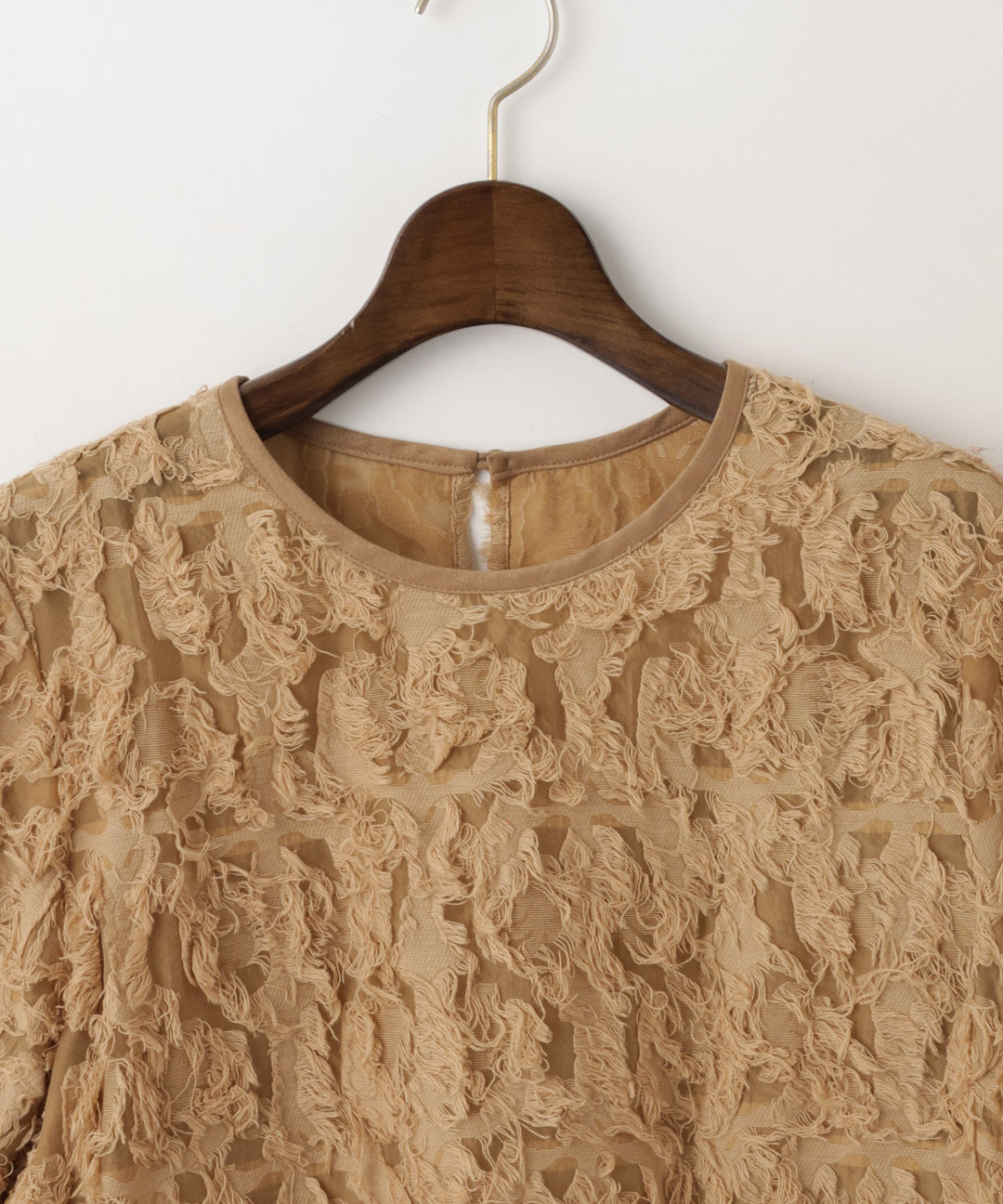 ジャガードシアーTブラウス